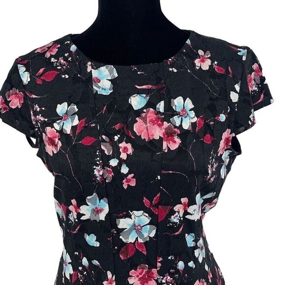 Studio One Womens Fit & Flare Dress Floral Lace Cap Sleeve Red Black Size 4 - Picture 2 of 10